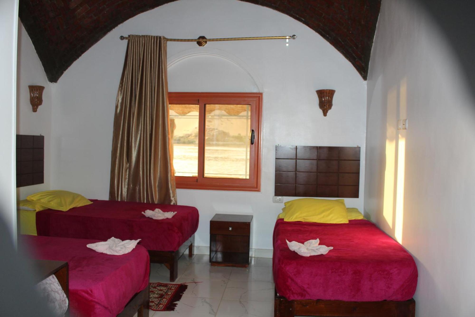 Nile View Guest House Aswan Exterior photo